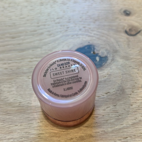 JLO Beauty Beso Balm Ultra-Hydrating Lip Mask | Brand New & Sealed - Picture 3 of 11